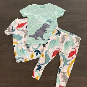 Carters Pajama set